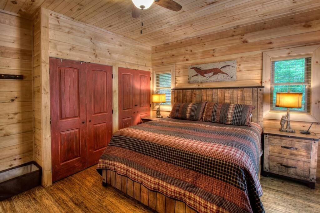 Vila Honeymoon Getaway In Woods Near Noc And Smoky Mtn Rr Bryson City Exteriér fotografie